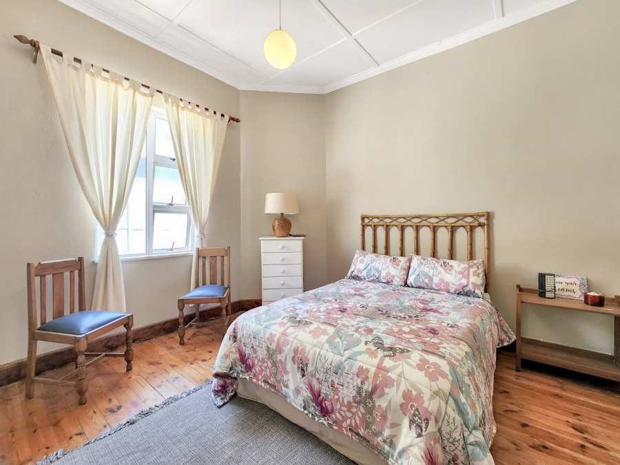 6 Bedroom Property for Sale in Muizenberg Western Cape